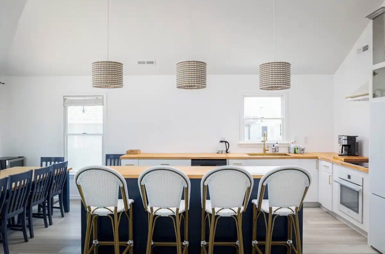 冰箱、微波炉、烤箱、炉灶