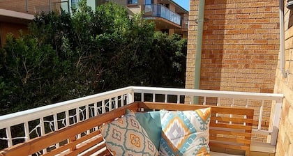 Lovley Sunlit Apartment With Spa Bath