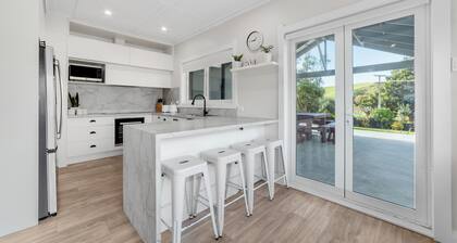 Karapiro Cottage