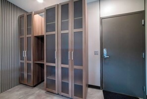 Interior - Stylish "Carousel City" Loft Binghamton, NY (Vestal)