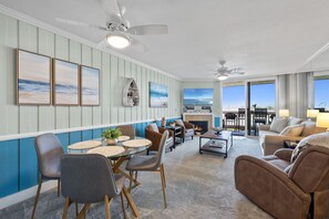 Smart TV, fireplace, table football, ping pong - Stunning Ocean & Harbor views - F205 North Coast Village (Oceanside)