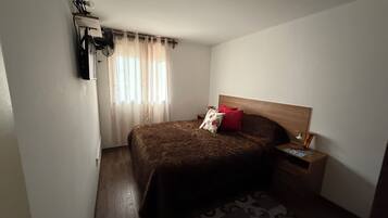 2 bedrooms, free WiFi, bed sheets