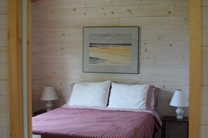 2 عدّة غرف نوم وواي فاي مجانًا وملاءات أسرّة