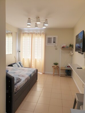 1 chambre, fer et planche à repasser, Wi-Fi, draps fournis
