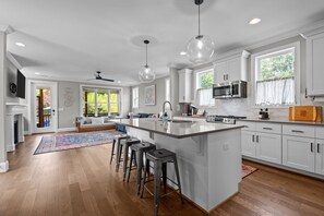 Fridge, microwave, oven, stovetop - Stylish 4BR Escape • Arcade Games • Near NC State, Lenovo & Fairgrounds (Raleigh)