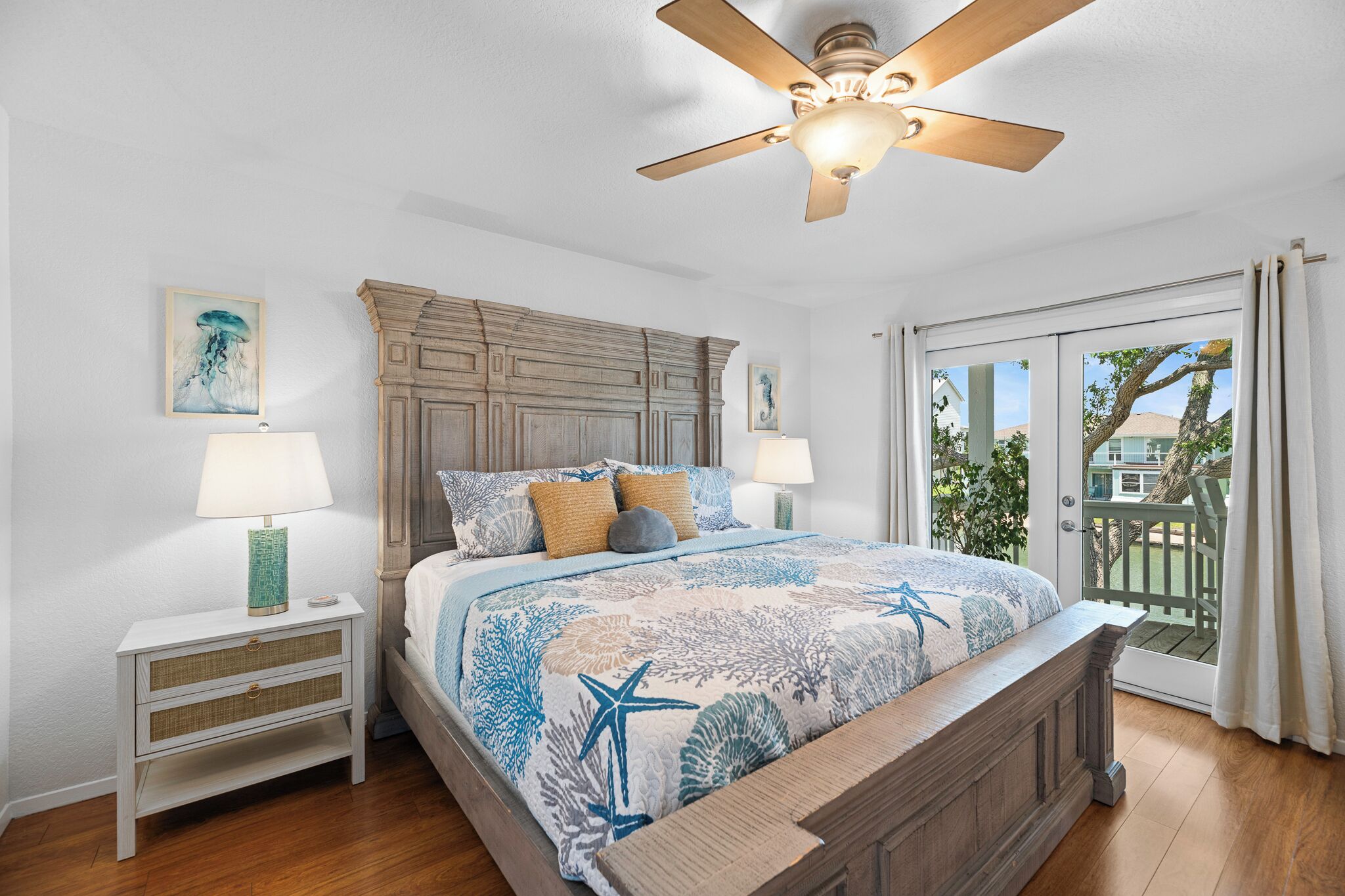 4 bedrooms, free WiFi, bed sheets