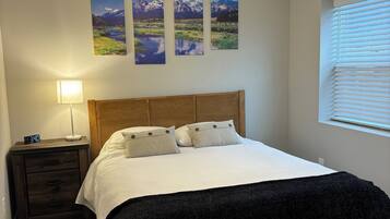 1 bedroom, WiFi, bed sheets