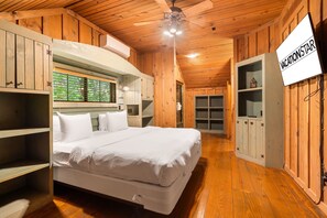 2 dormitorios, tabla de planchar con plancha, wifi gratis y ropa de cama