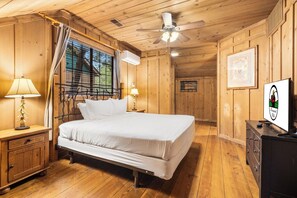 3 chambres, fer et planche à repasser, Wi-Fi gratuit, draps fournis