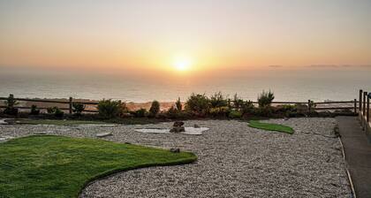 Delightful 2BR Mountain OceanSunset View