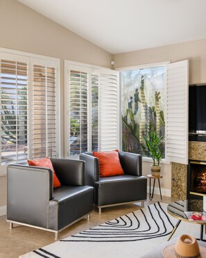 Smart TV, fireplace, video games, books
