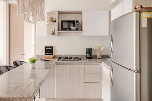 Microwave, oven, stovetop