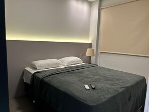 Luxury Apartment, Pool View | In-room dining - APARTAMENTO ALTO PADRÃO CENTRO ITAJAÍ (Itajai)