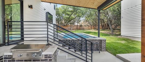 Terrace/patio