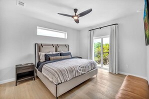 3 dormitoris, planxa i posts de planxar, wifi gratuïta i roba de llit 