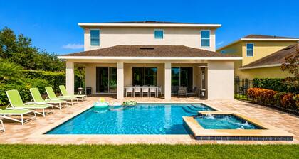 Stunning 9BR/8.5BA Retreat with Private Pool & SPA-280CW