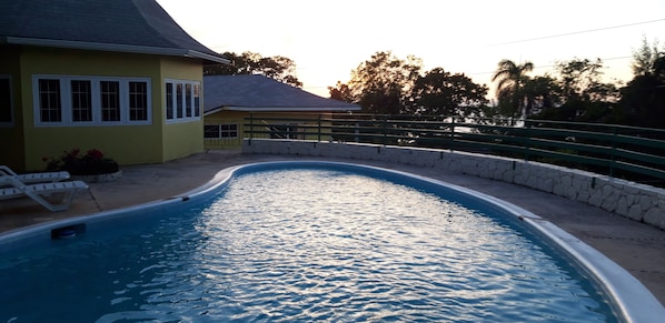 Piscine extérieure