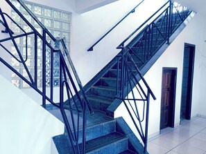 Quầy tiếp tân