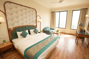 Executive Room, 1 King Bed