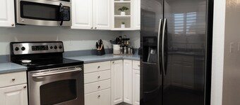 Cozy Casita in West Phoenix-Queen Beds+ Near Westgate & Stadium