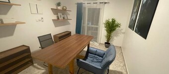 Charming T4 close to banks, shops and other facilities in the riviera Golf