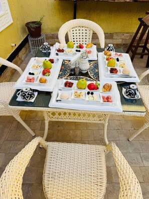 Colazione continentale inclusa, servita tutte le mattine 