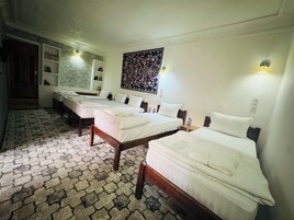 Family Room | Egyptian cotton sheets, premium bedding, laptop workspace