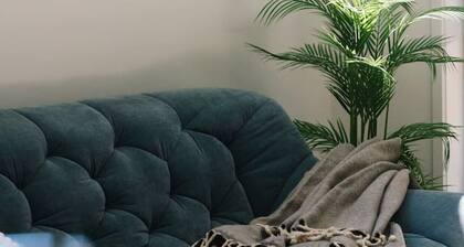 Brand-New 6BR HolidayHome | Beach&Shop | Workspace