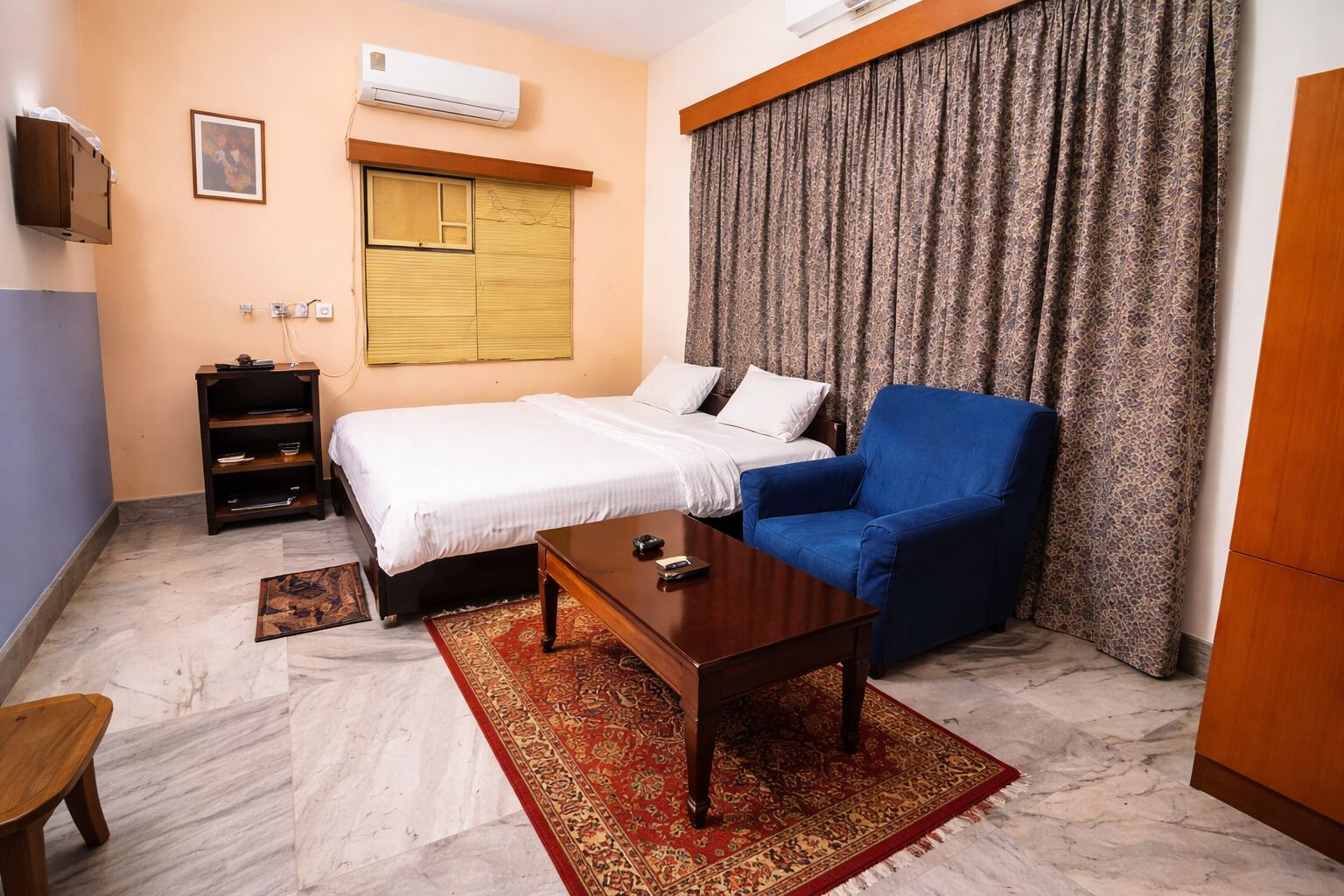 Deluxe Double Room, City View