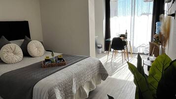 Deluxe Apartment, Balcony, City View | Free WiFi