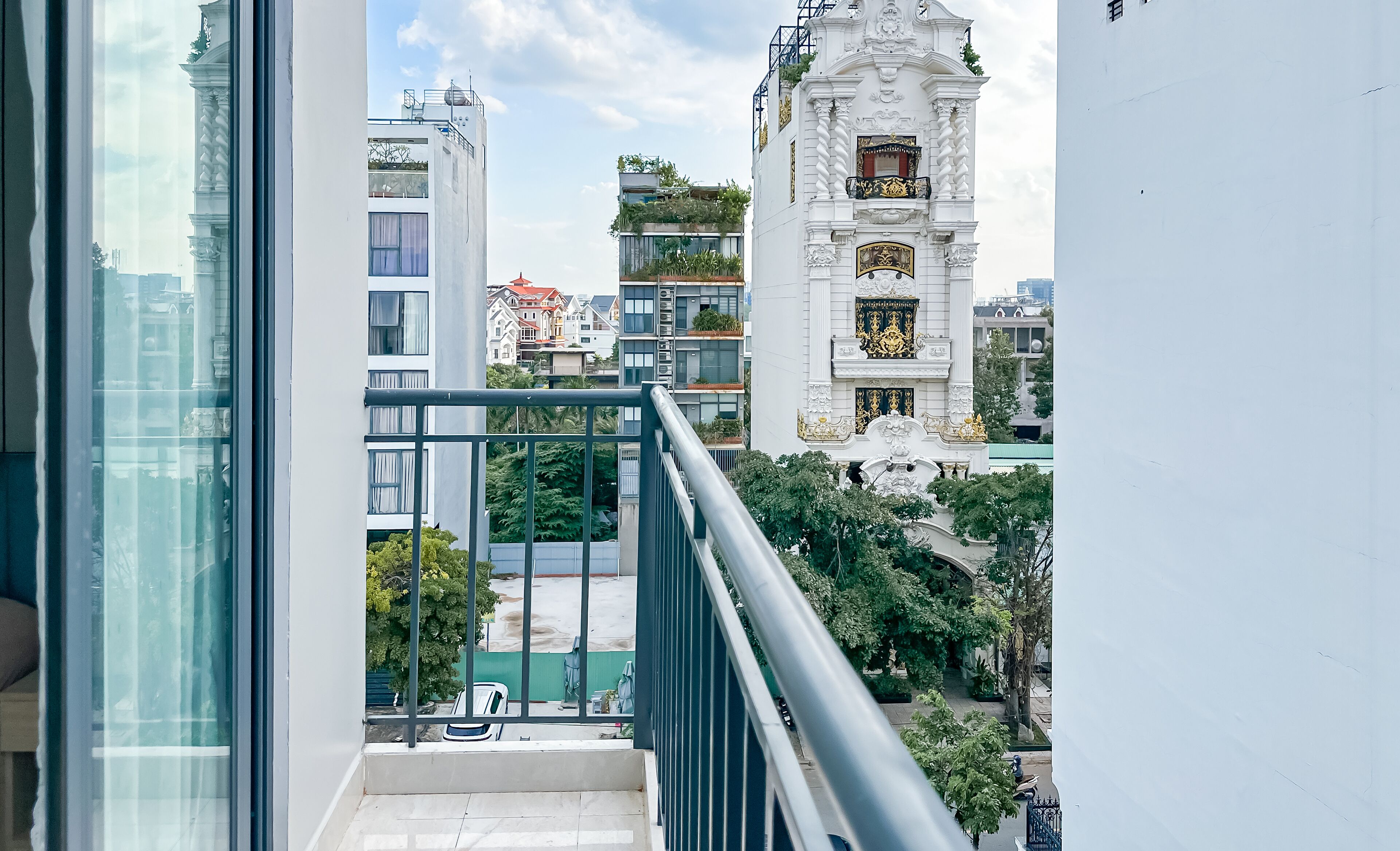 Business Suite | Balcony view