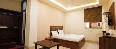 Superior Double Room, City View