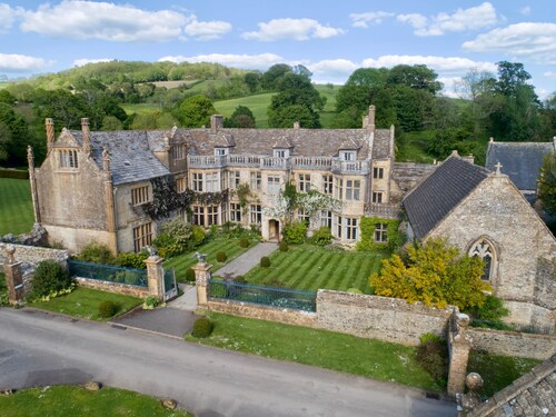 Luxury 4 Bed Farmhouse on Rewilding Estate