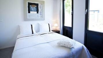 Chalet | 3 bedrooms, individually furnished, bed sheets