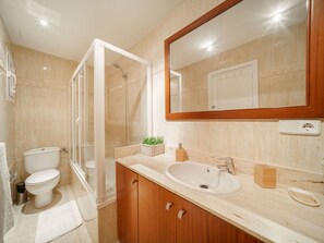 Bathroom - Marina Sea Views by Interhome (Port d'Alcúdia)