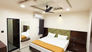 Chambres insonorisées, Wi-Fi gratuit, draps fournis