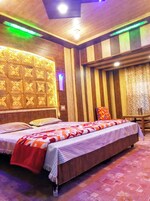 Caja de seguridad en la habitación y sistema de insonorización 