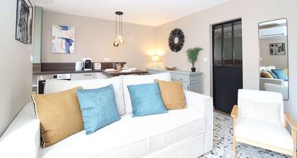 ⭐Au calme des Carmes⭐Climatisation⭐Wifi⭐Hypercentre