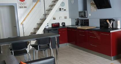 Charming modern duplex with parking, fitted kitchen 30 min from Nancy