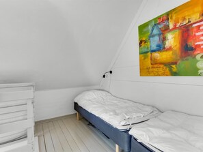 2 bedrooms, internet
