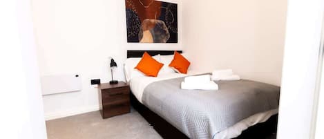 1 Schlafzimmer, Bügeleisen/Bügelbrett, kostenloses WLAN, Bettwäsche