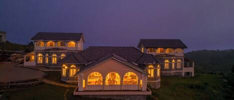 Facciata della struttura