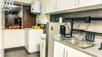 Fridge, microwave, oven, dishwasher