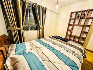 3 Schlafzimmer, Schreibtisch, Bügeleisen/Bügelbrett, kostenloses WLAN