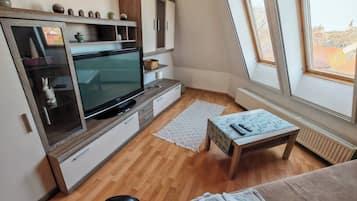 Apartment, 1 Bedroom | Living room