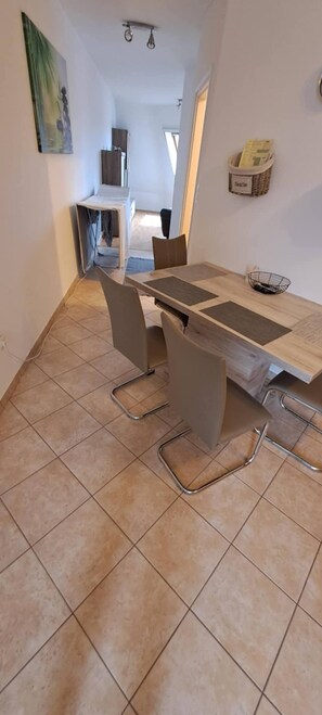 Apartment, 1 Bedroom | Dining - White Apartment Cozy & Central One-bedroom Retreat in Kecskemét (Kecskemet)
