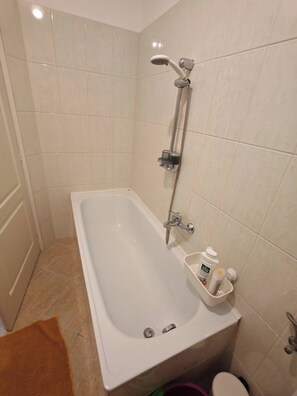 Apartment, 1 Bedroom | Bathroom - White Apartment Cozy & Central One-bedroom Retreat in Kecskemét (Kecskemet)
