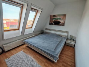 1 bedroom - White Apartment Cozy & Central One-bedroom Retreat in Kecskemét (Kecskemet)