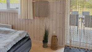 4 habitaciones, tabla de planchar con plancha y wifi gratis 