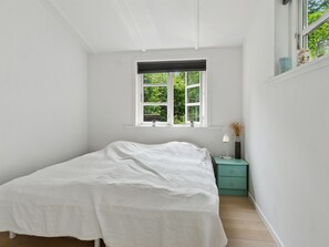 3 bedrooms, internet